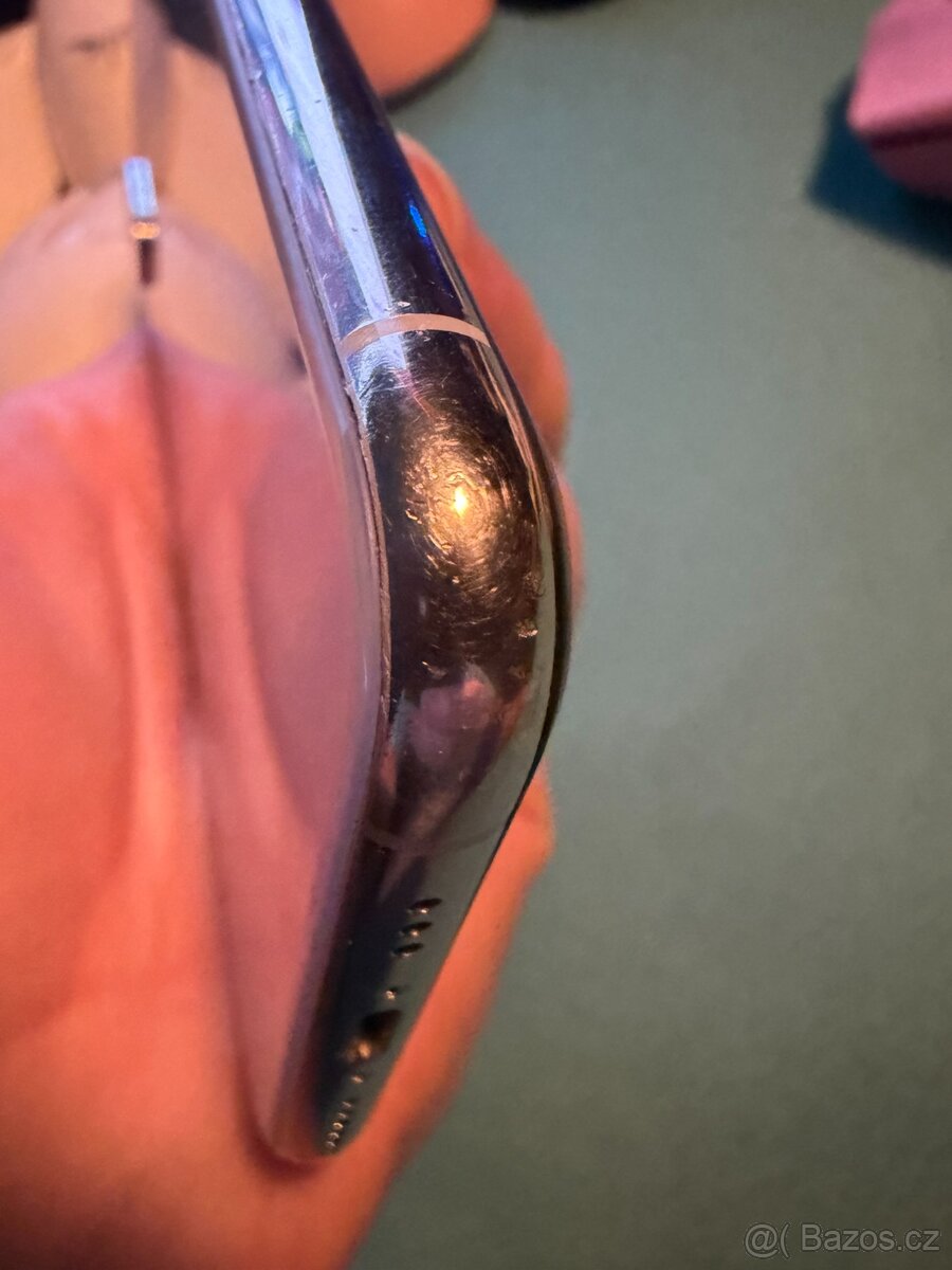 iPhone Xs 64GB Silver - 4