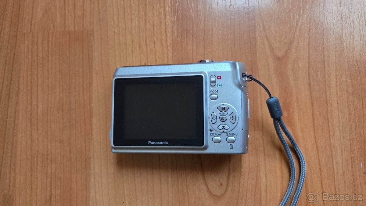 Panasonic Lumix DMC-LS80 - 4