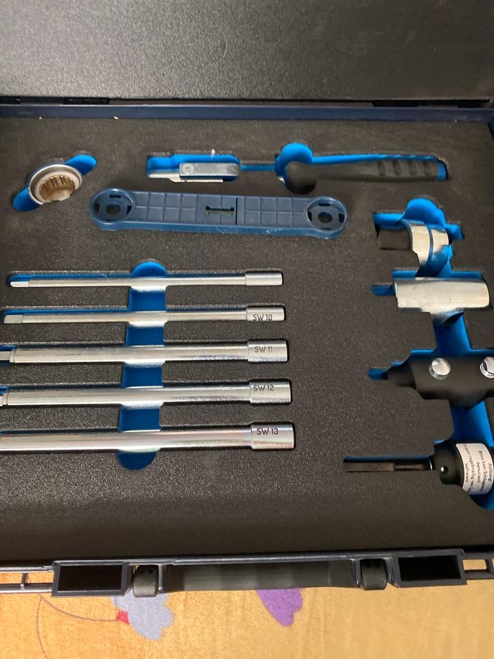 Sada kufrů a nářadí pro instalatéry – nová - 4