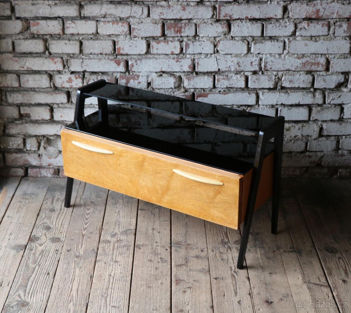 Noční stolky / toaletka / Navrátil / Brusel 1958 - 4