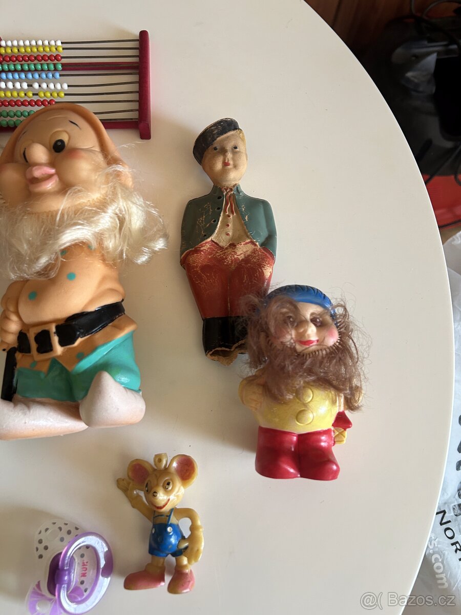 Staré hračky - 4