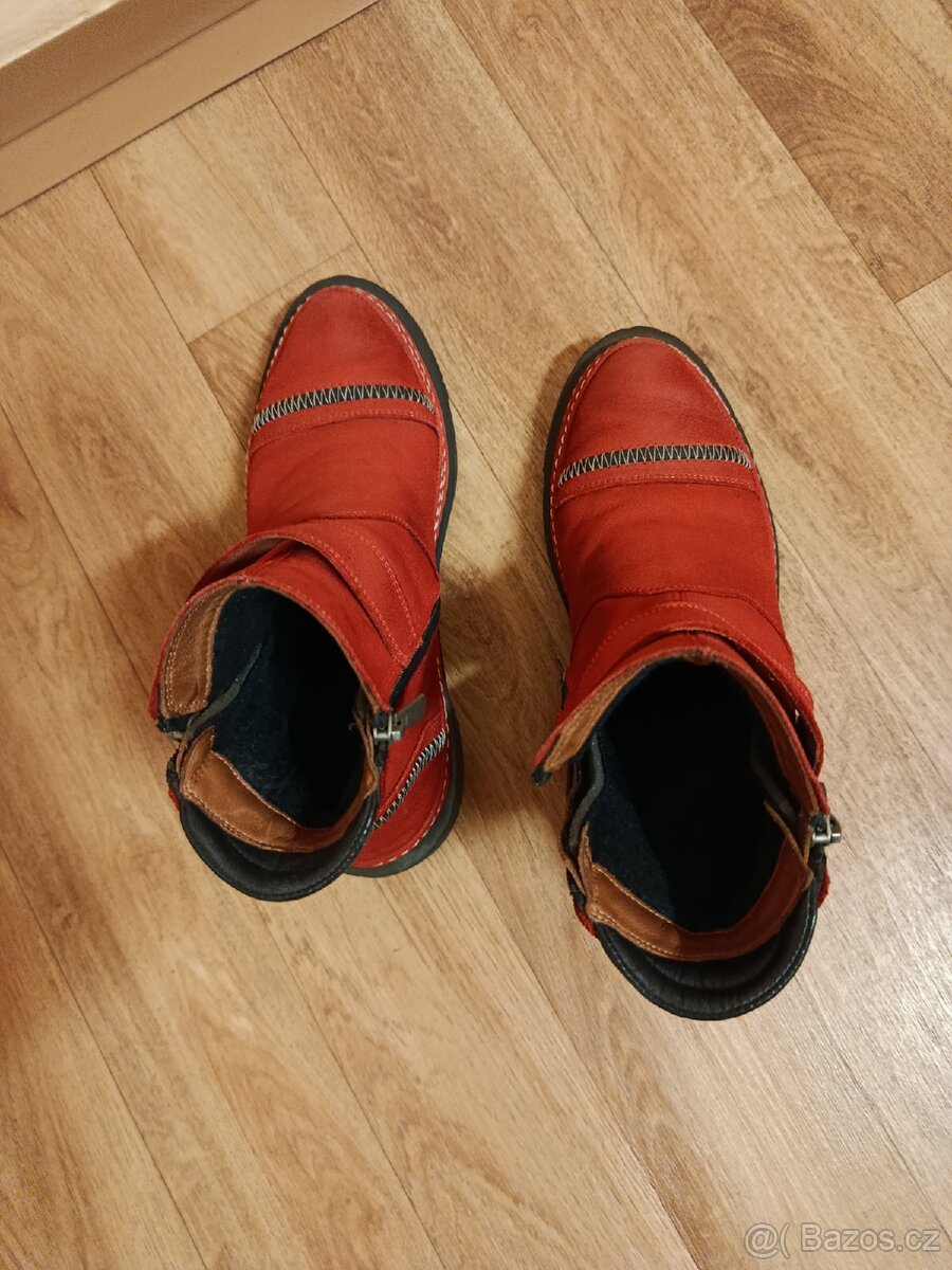 Prodám zimní obuv dámskou ,kvalitní,značkovou. - 4