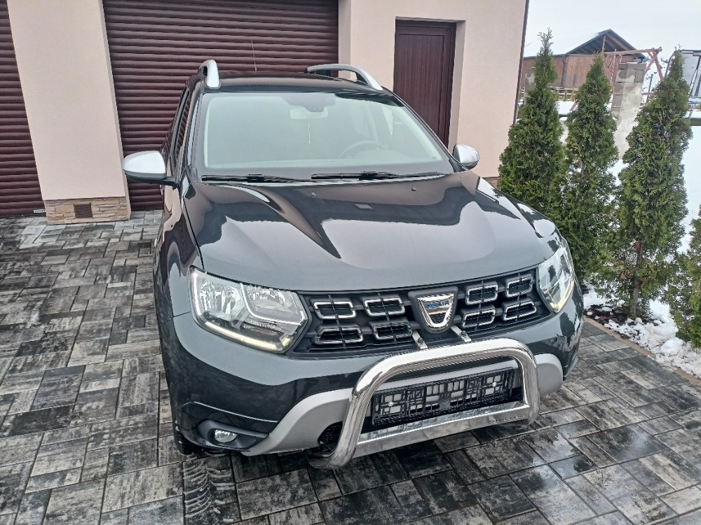 Dacia Duster 1.6i SE Winterpaket Navi Digi Klima Kamera - 4