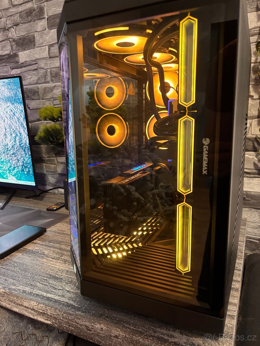 Výkonný herní PC – Ryzen 9800X3D / RTX 5080 / DDR5 / HYTE Y7 - 4