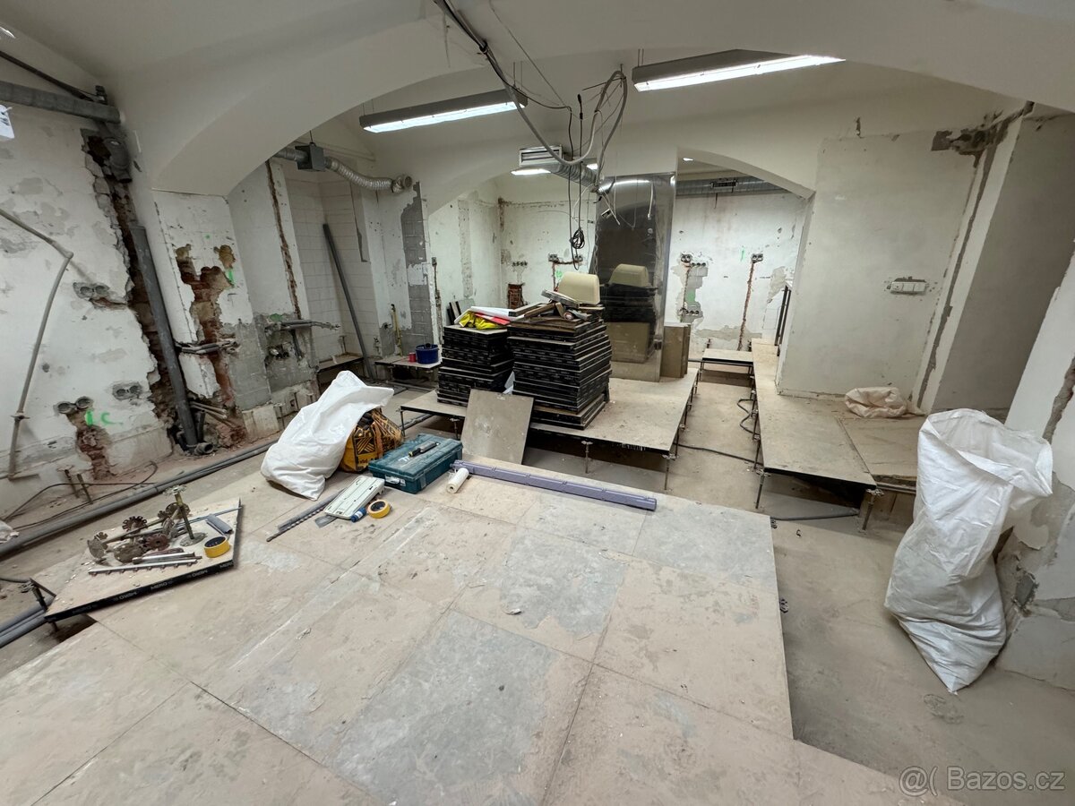 STAVBYVEDOUCÍ Praha a okolí - 4