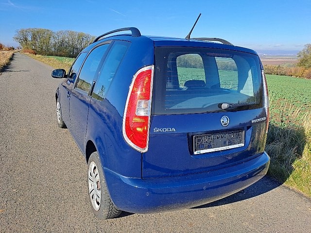 Škoda Roomster 1.2 TSI - 4