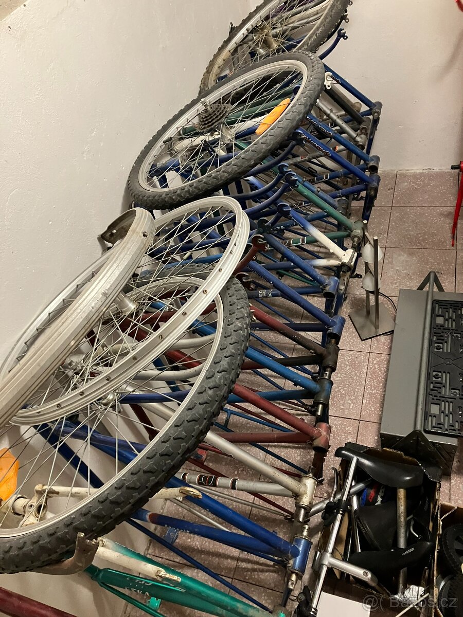 Prodám rámy starých kol - 4