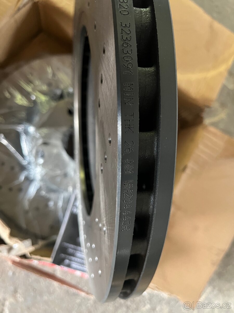 Mercedes w204 brzdové kotouče - 4