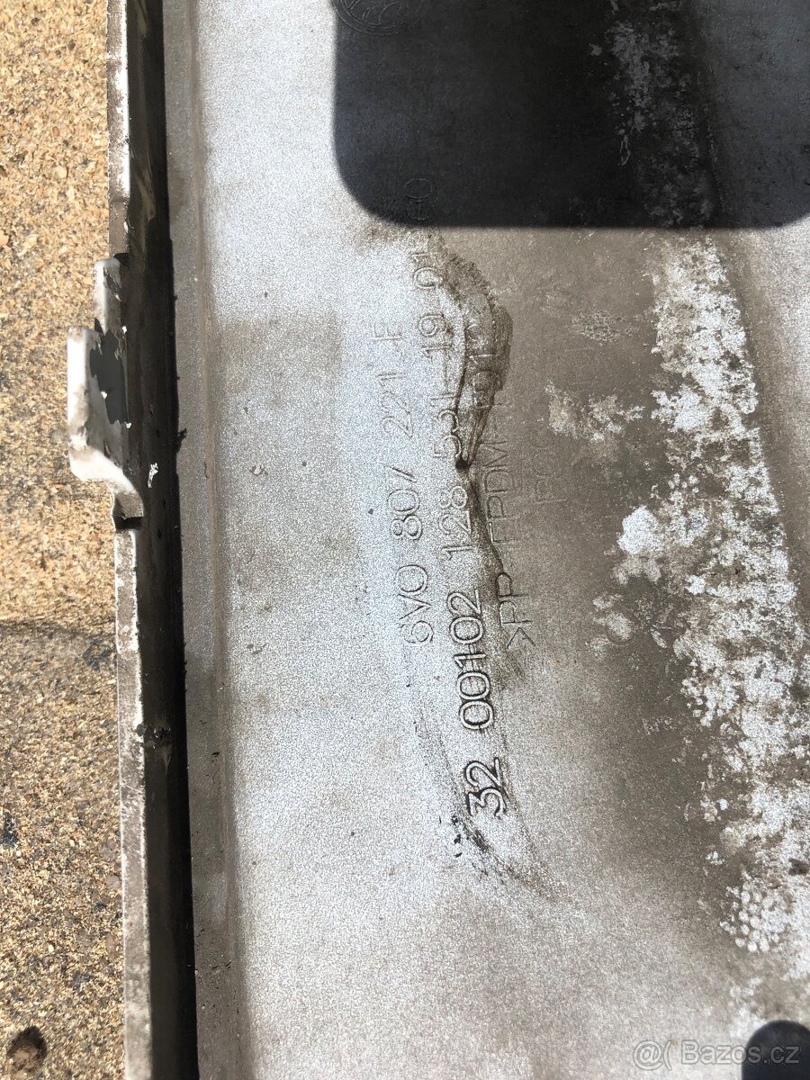 Predni naraznik fabia 3 - 4