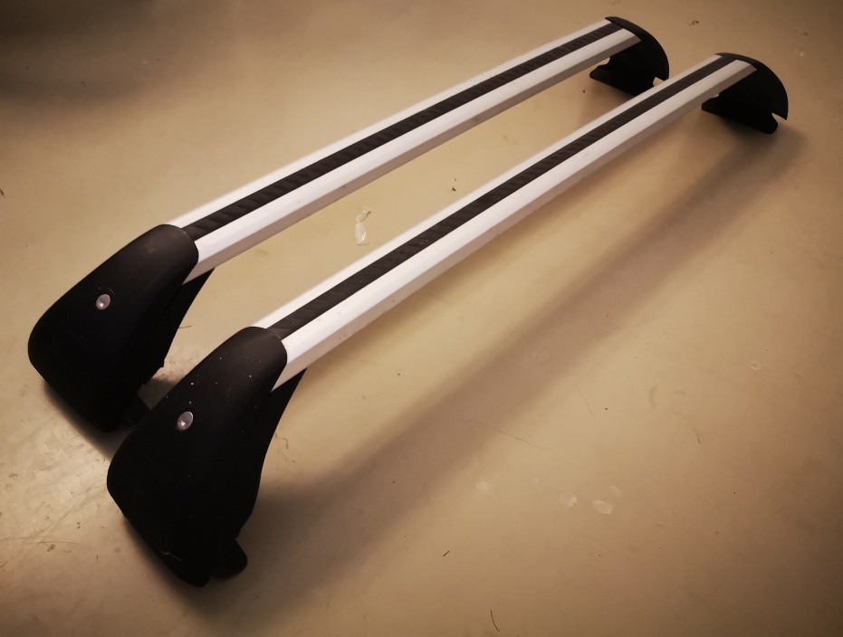 Prodám VOLVO V 40 benzín - 4