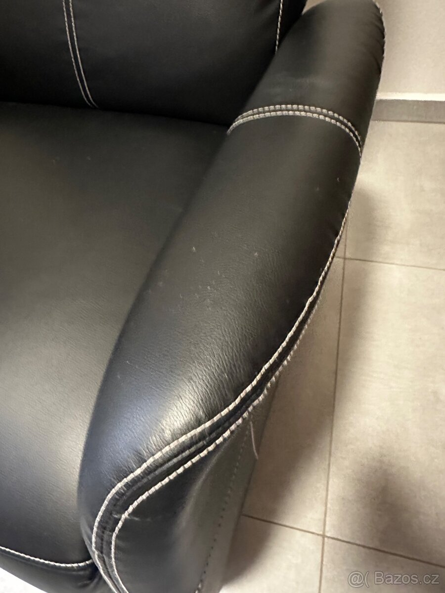 Kožené polohovací křeslo - 4