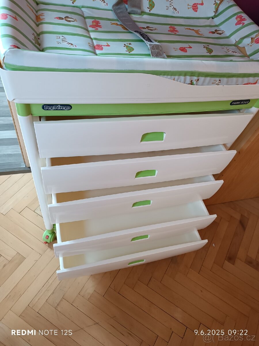 Přebalovací pult - 4