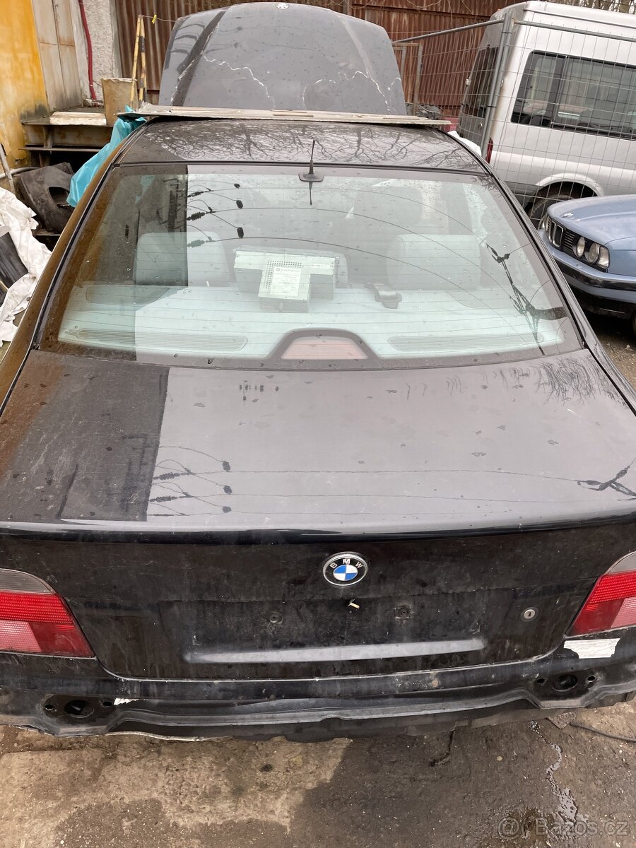 bmw e39 540i - 4
