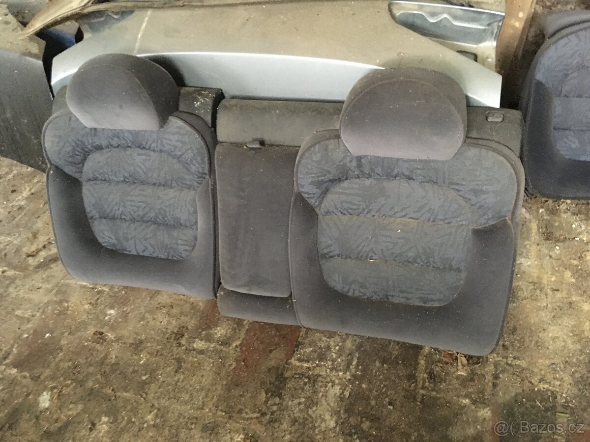 Peugeot 406 kupé sada sedaček - 4