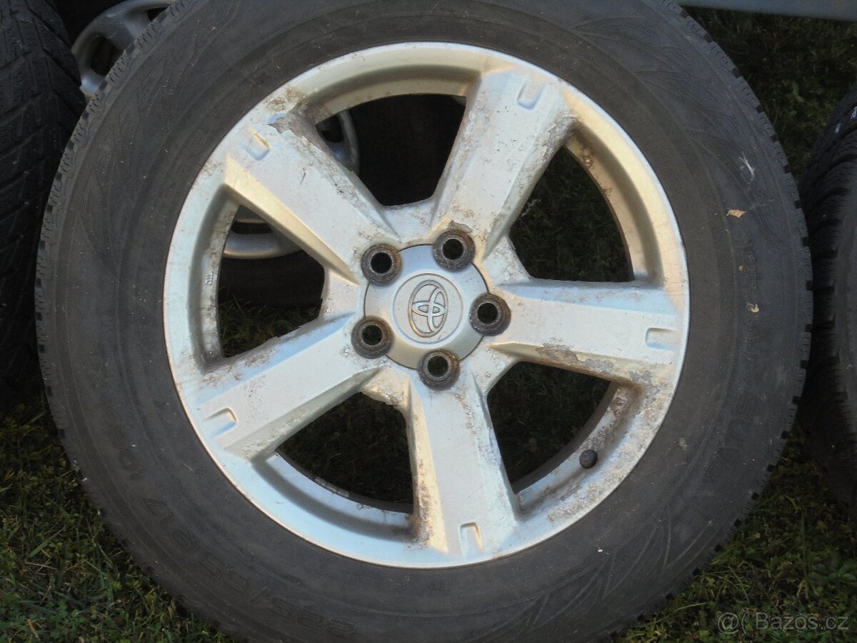 TOYOTA RAV4 -Zimni kola 17" (pneu Nokian 225/65/17) - 4