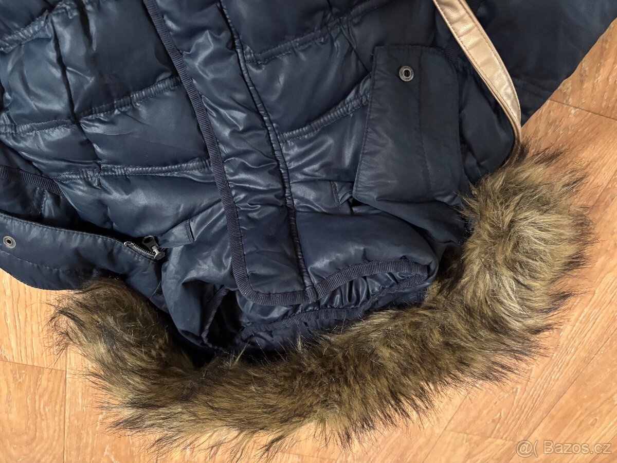 Dámská zimní péřovka, podzimní bunda a kabelka - 4