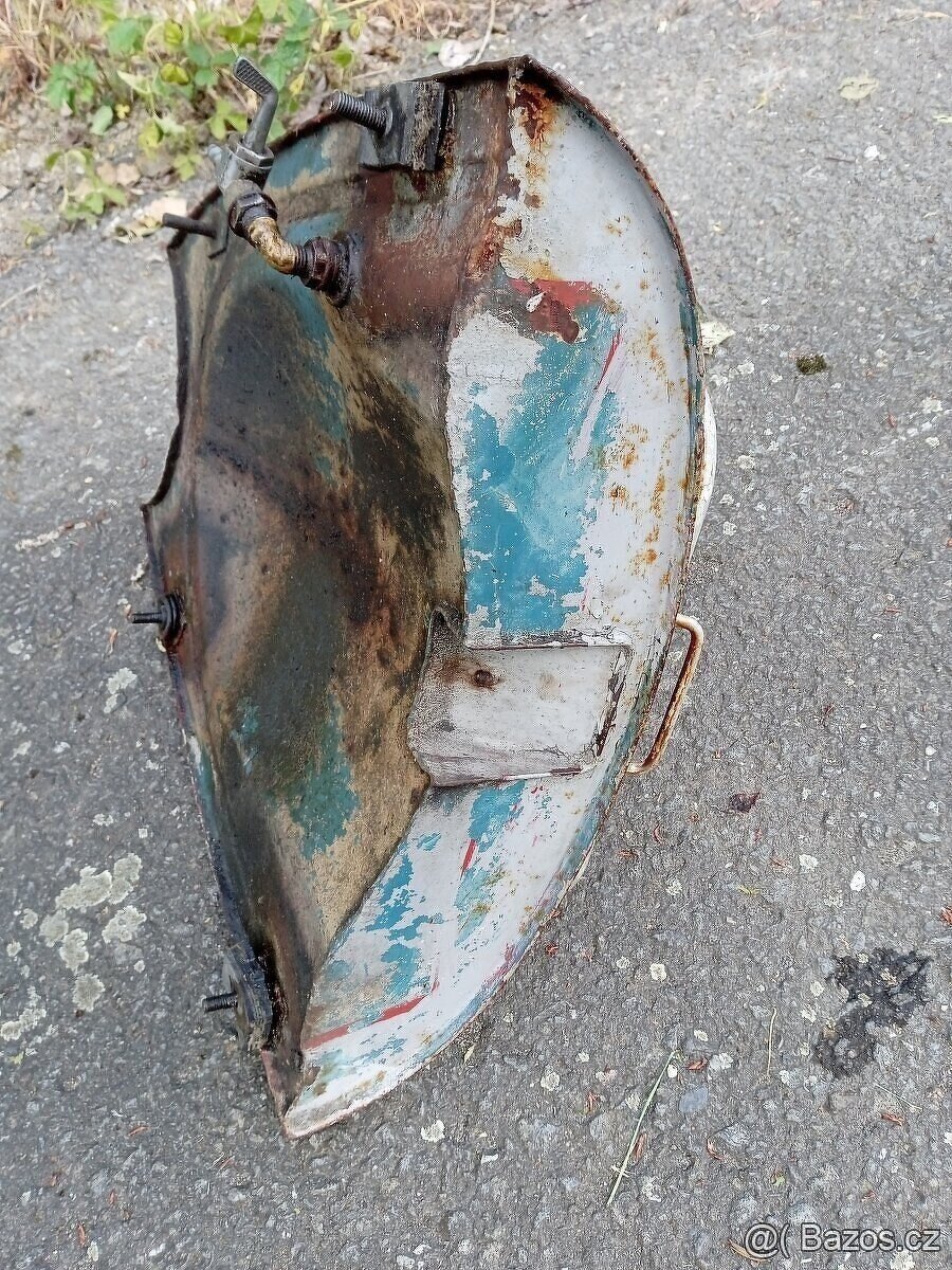 Čz Skútr 175 nádrž s víčkem a nosičem - 4