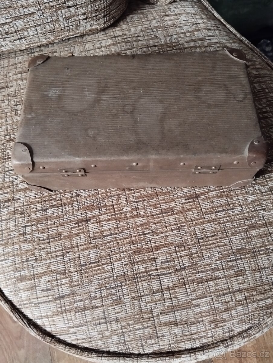 Starý retro kufřík - 4
