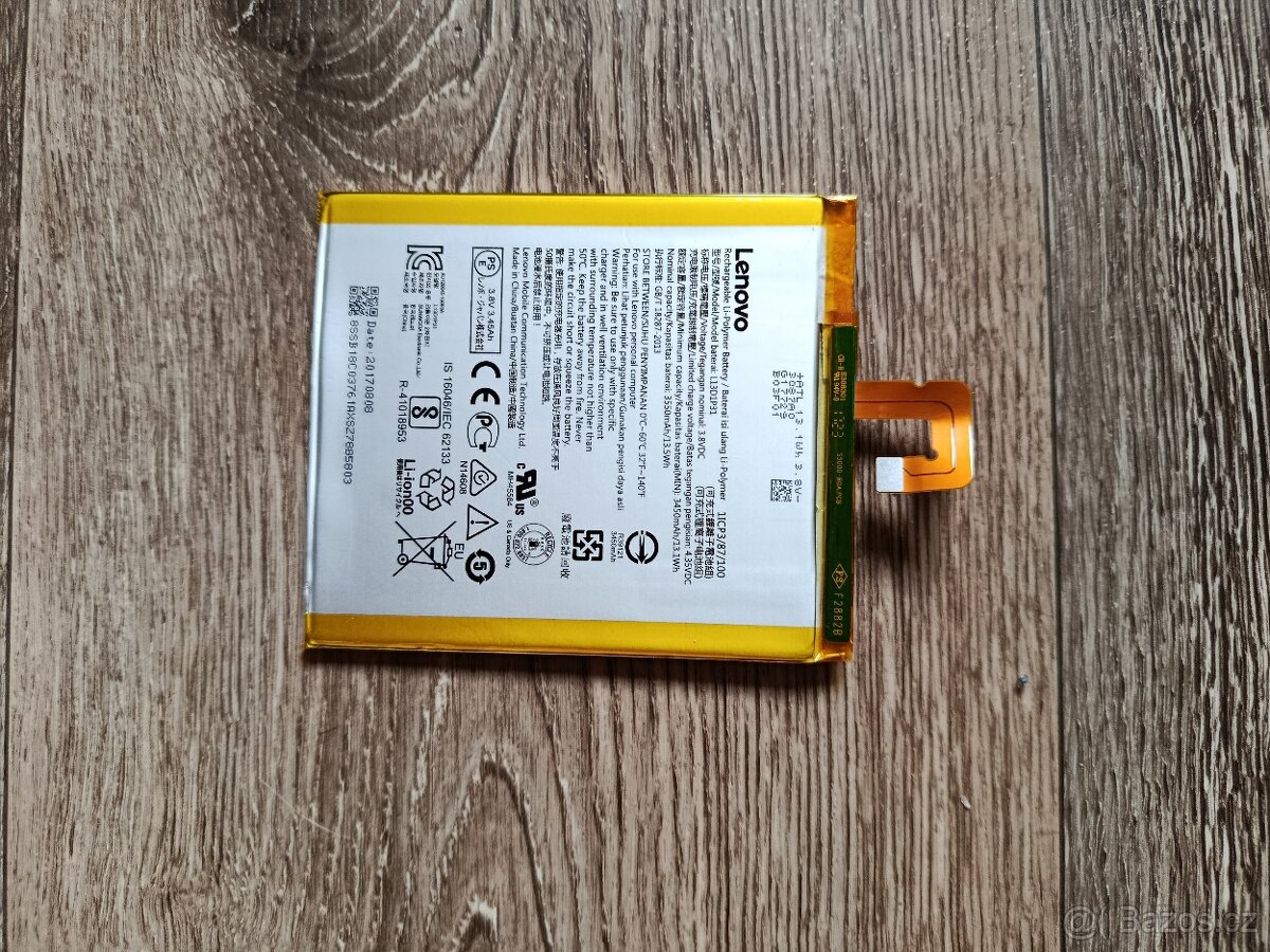 Lenovo Tab 3 Essential - 4