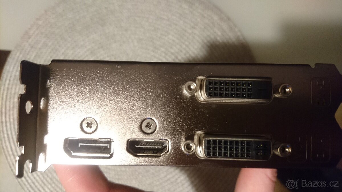 Grafická karta ASUS nvidia geForce GTX 760 192bit 3GB - 4