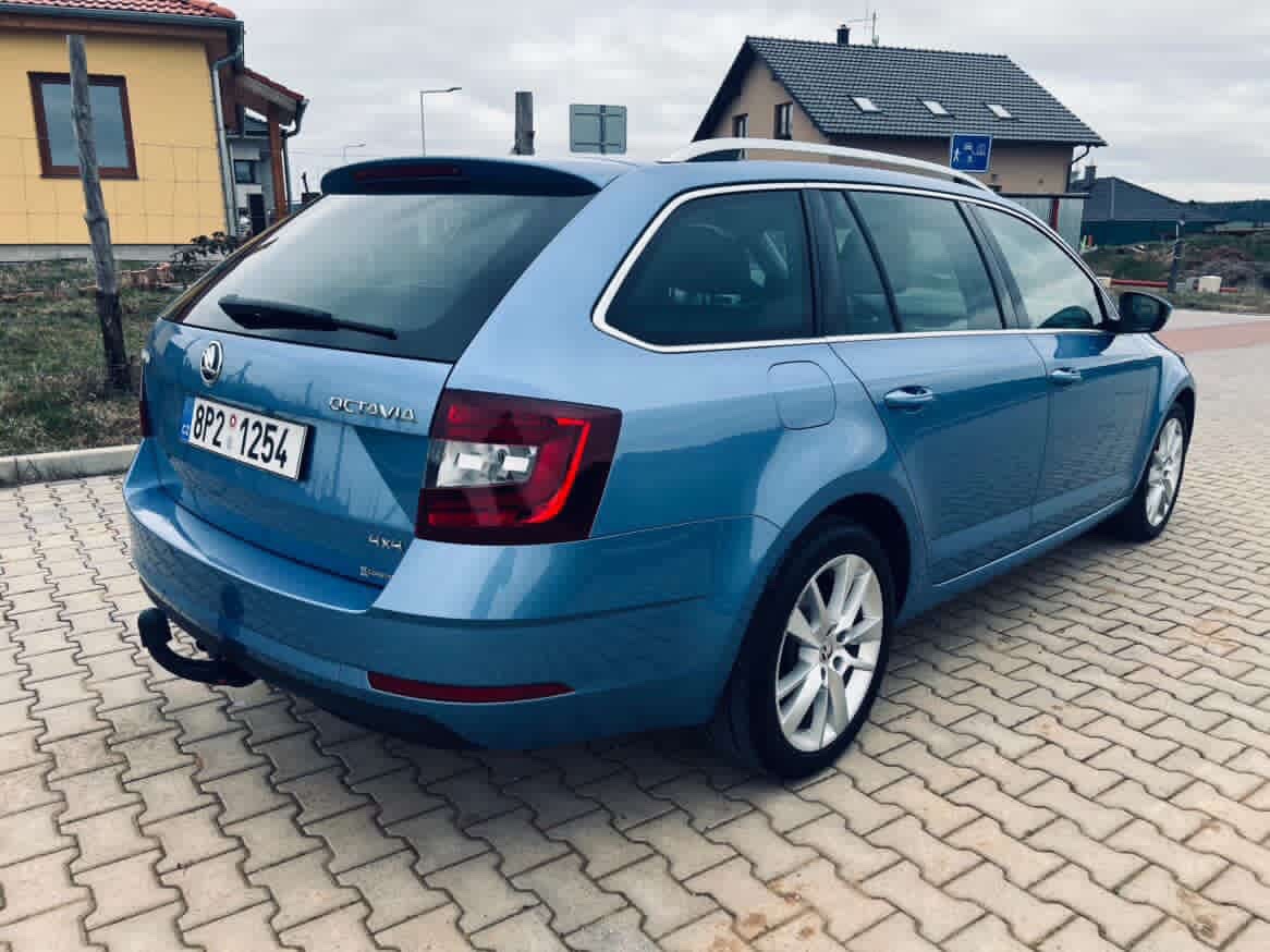 Škoda Octavia 3 Combi 4x4 2.0 TDI - 4