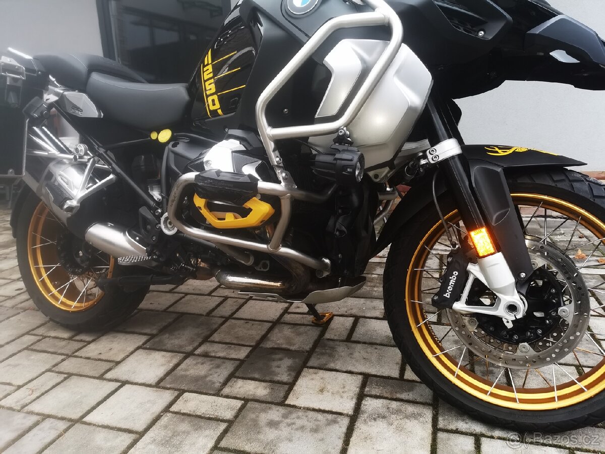 BMW R 1250 GSA 40 Years Edition - 4