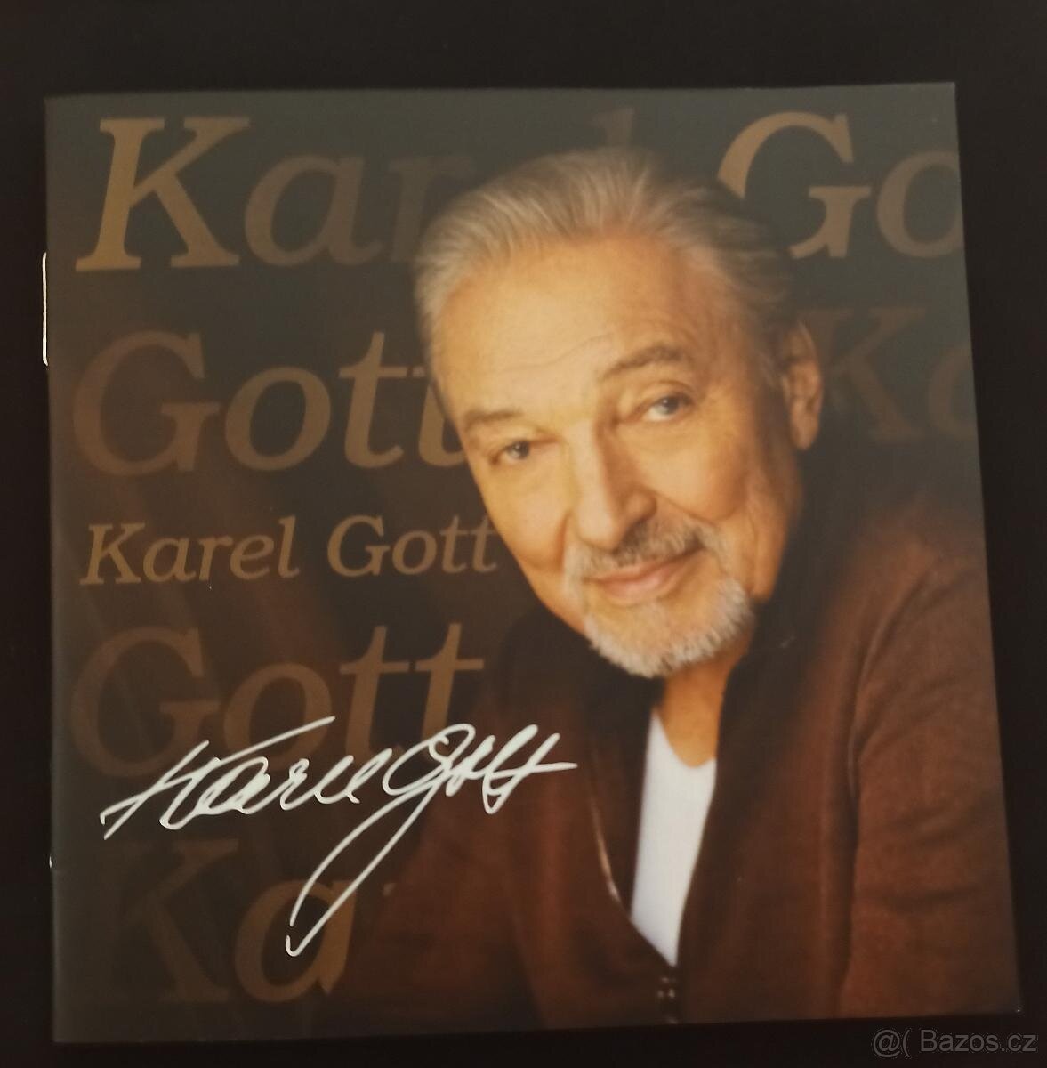 Stříbrná pětiuncová medaile Karel Gott, číslo 008 - 4
