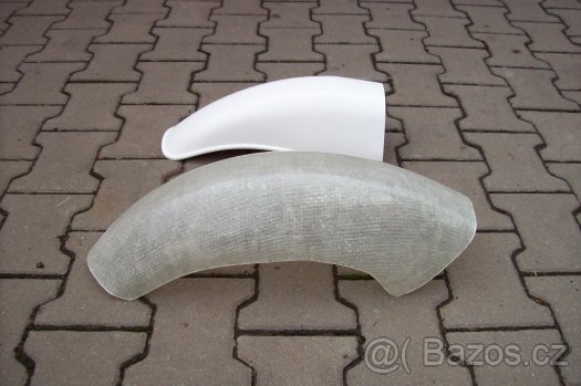 ČZ 980 ZADNI BLATNIK prodam - 4