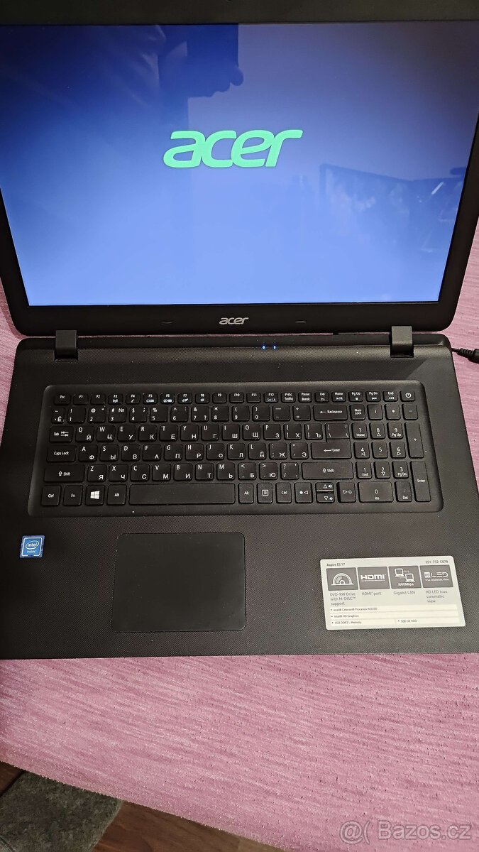 Velký 17" Acer Aspire ES17 – anonymní a optimalizovaný - 4