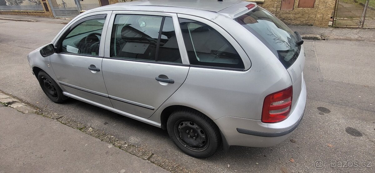 ŠKODA Fabie combi 1.4 16v r.v.2003 nekorodovaná - 4
