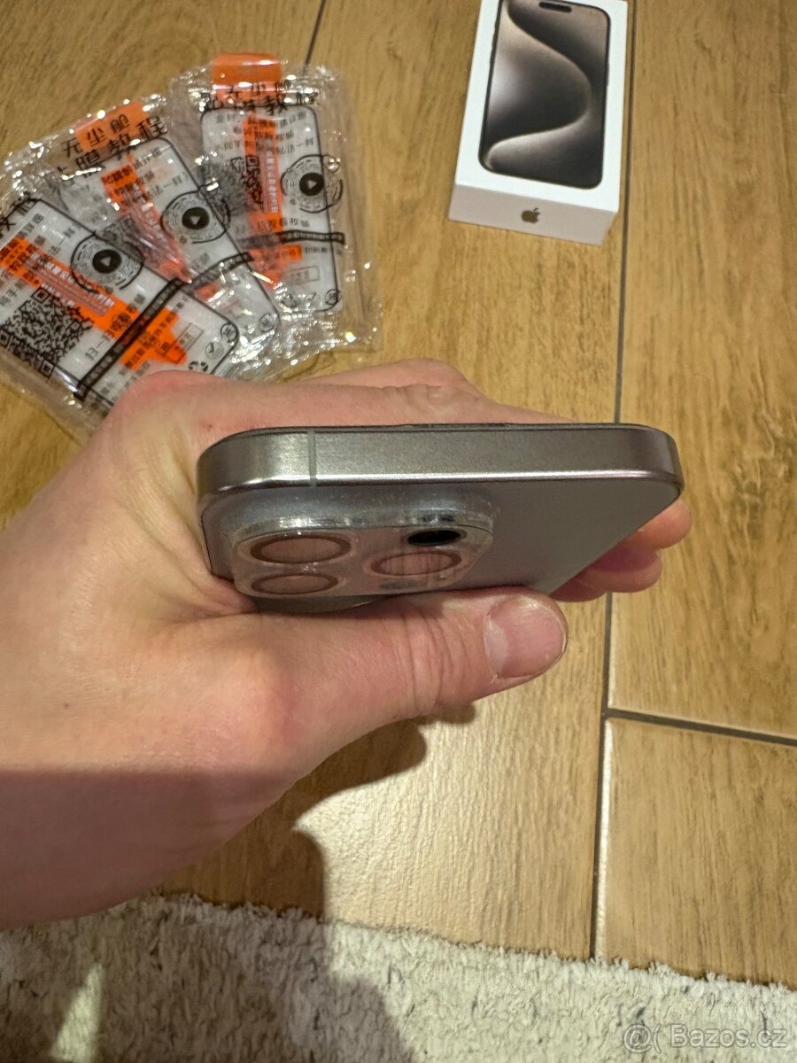 Apple Iphone 15 pro 256GB - 4