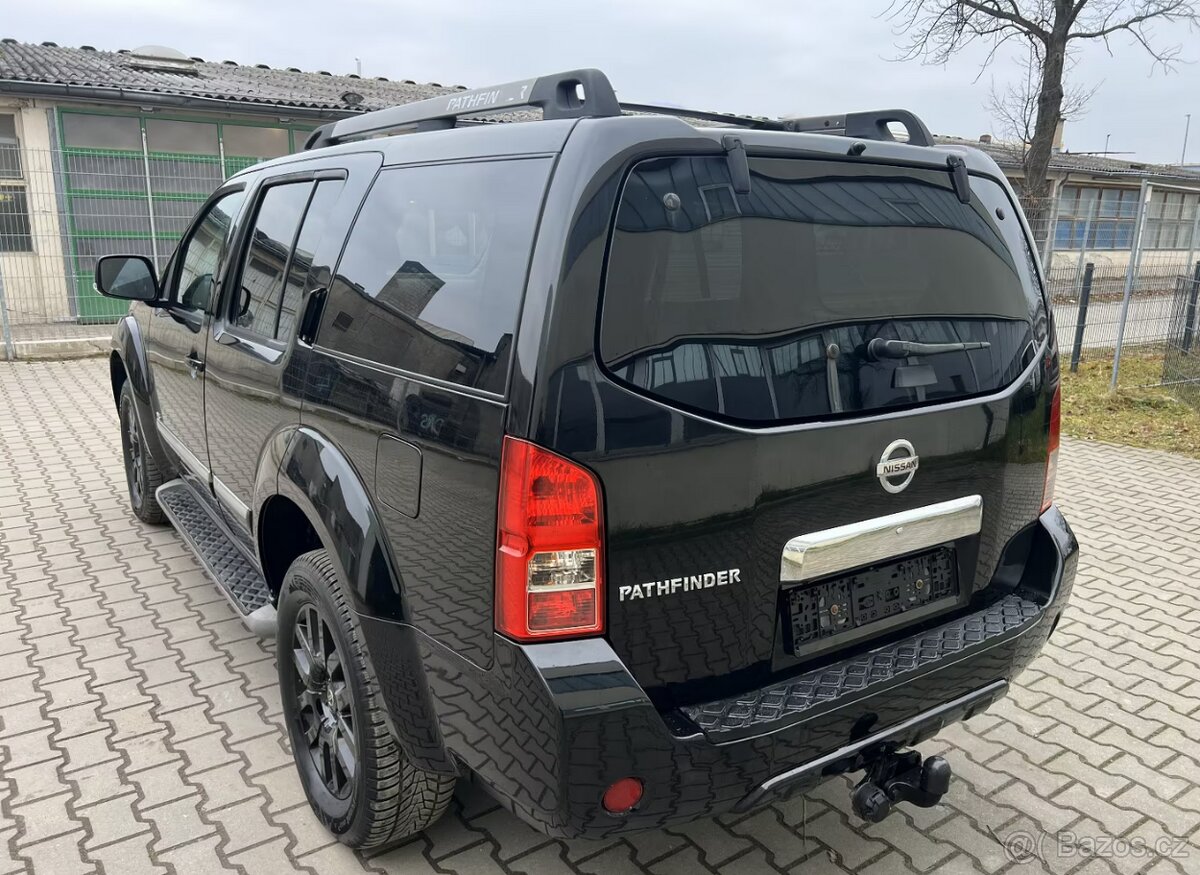 Nissan Pathfinder 3.0 dCi LE 170kw - 4