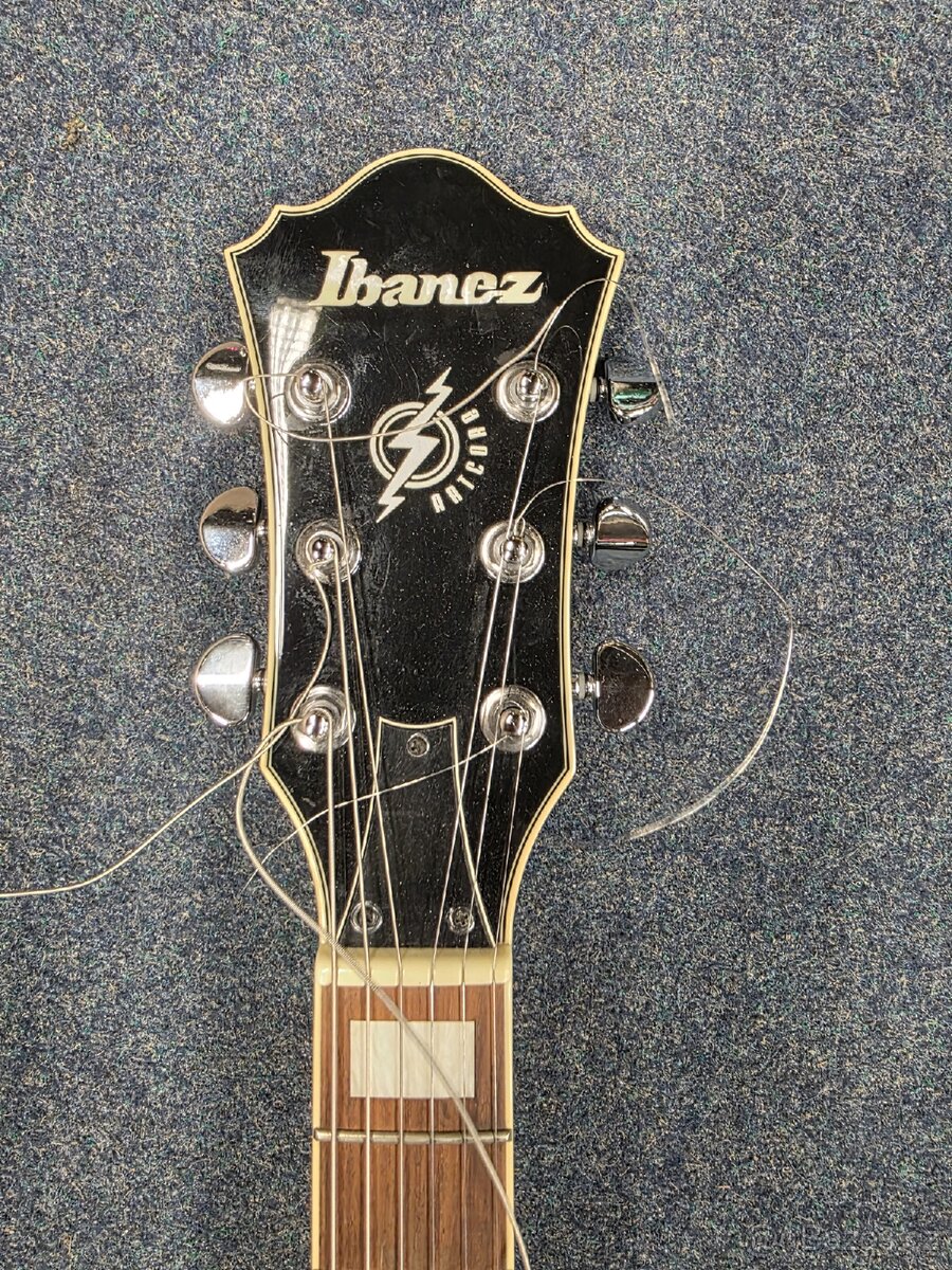 Semiakustická kytara Ibanez Artcore af75 - 4