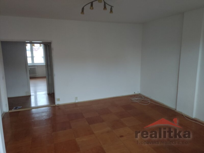 Prodej bytu 3+1 v Krnově - 4