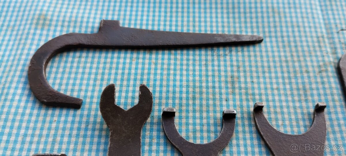 Nářadí ke kolu - 4