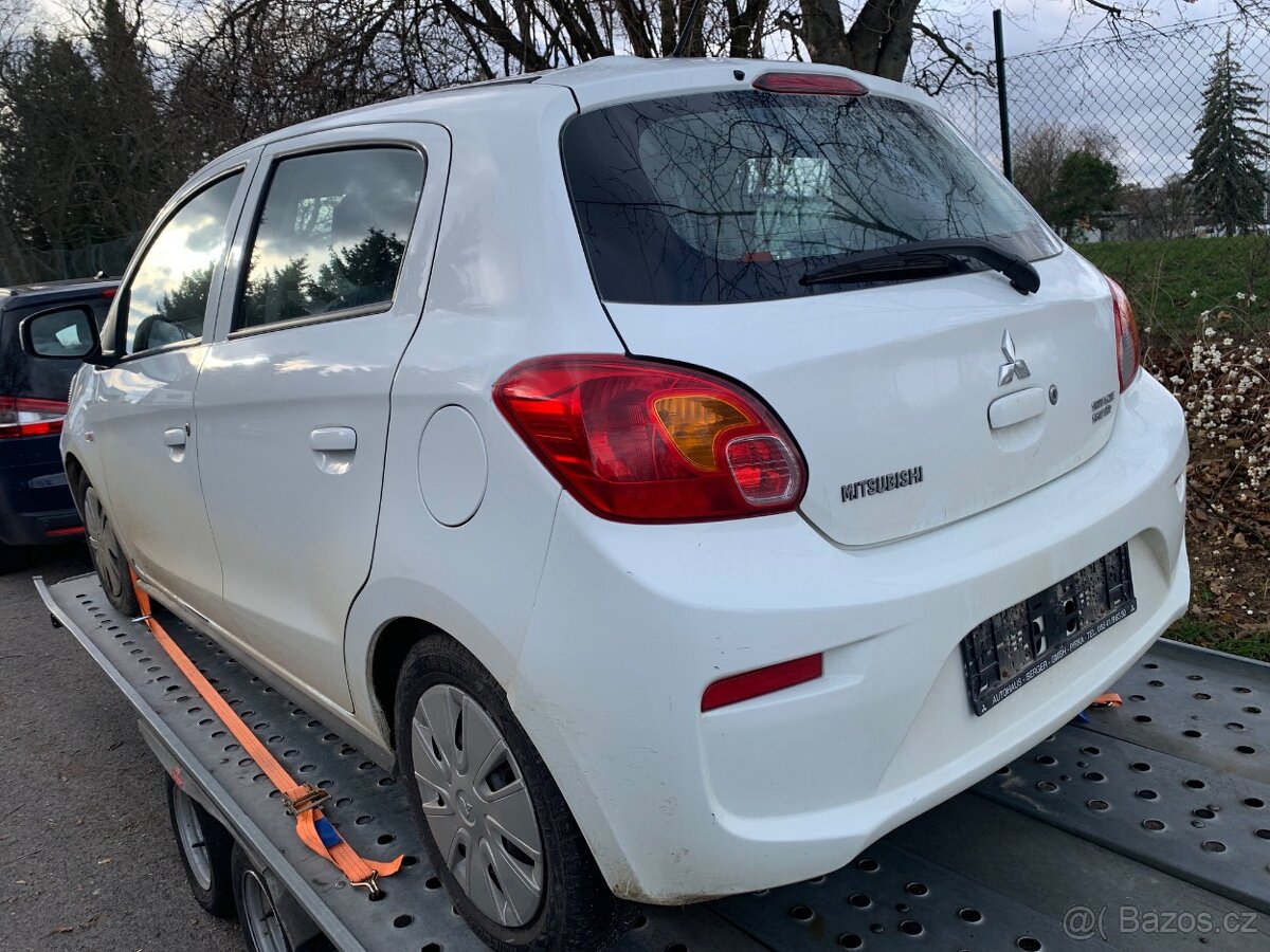 Mitsubishi Space Star - 4