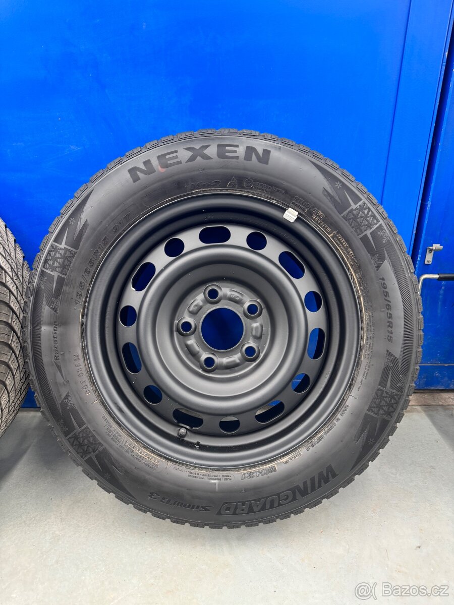 Plechové disky + pneu - 4
