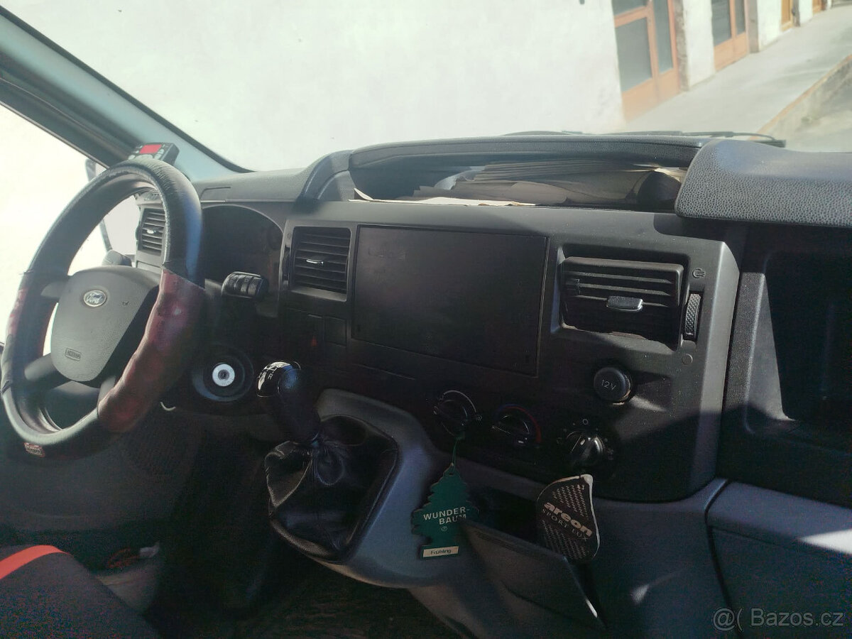 Ford Transit - 4