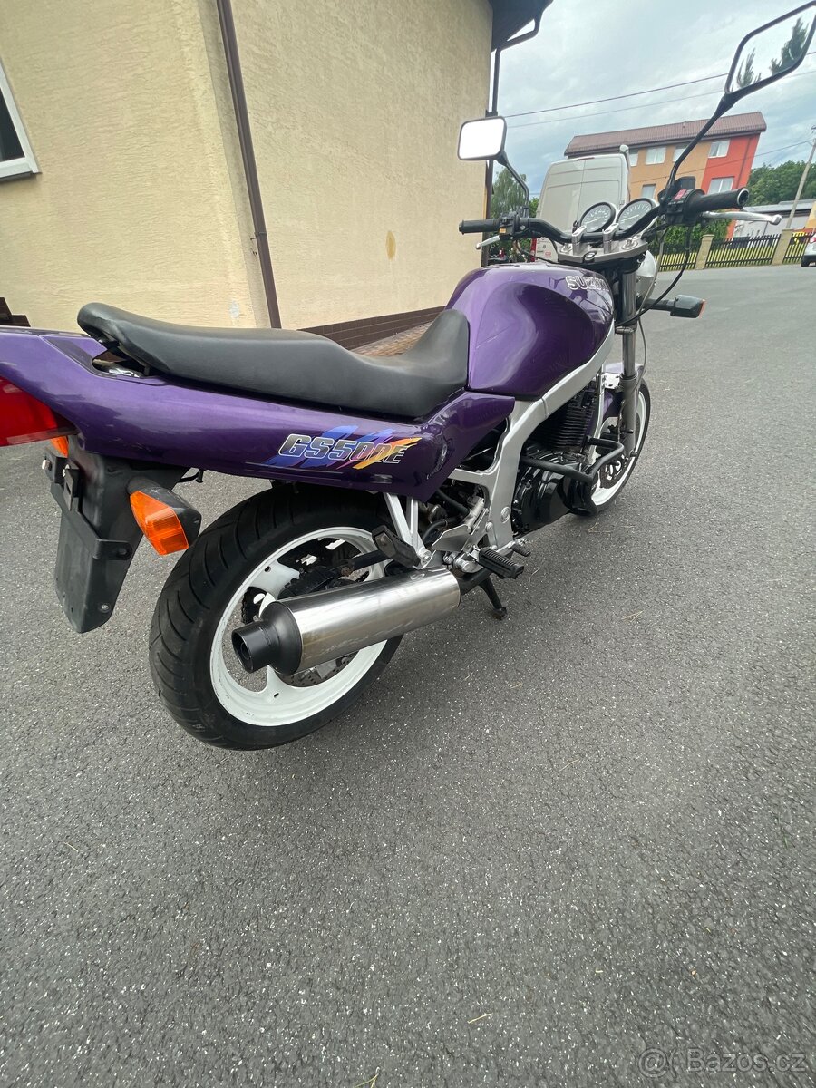 Suzuki gs500e - 4