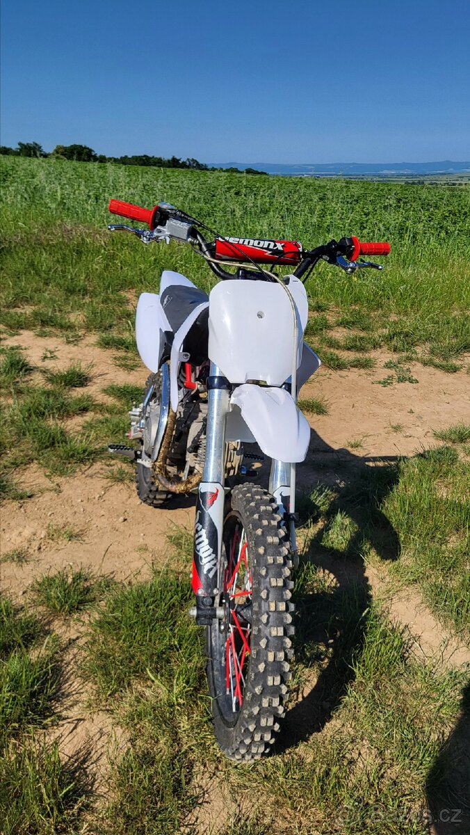 Stomp DemonX XLR2 125