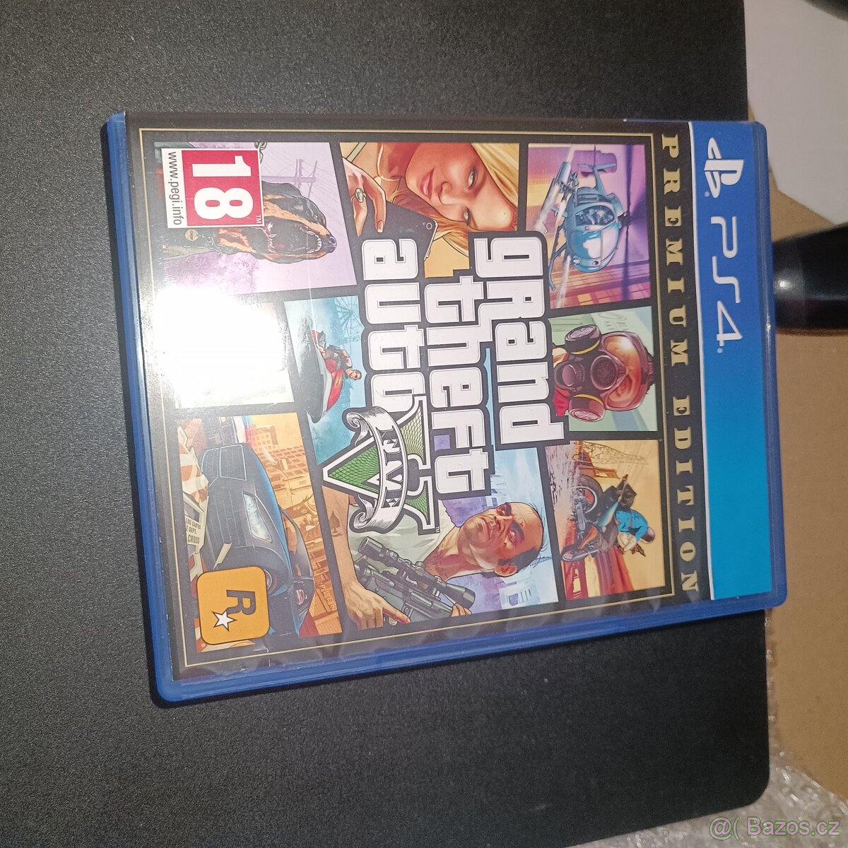 PlayStation 4 + 2 hry - 4