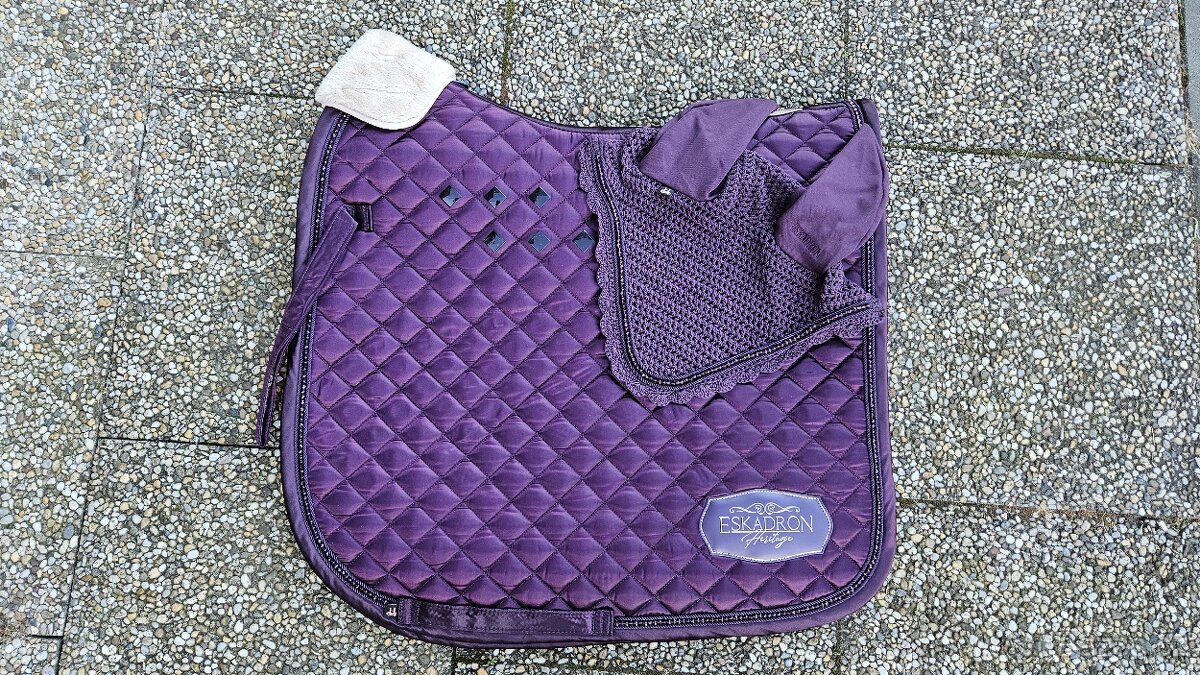 Mix věcí Eskadron, Spooks - 4