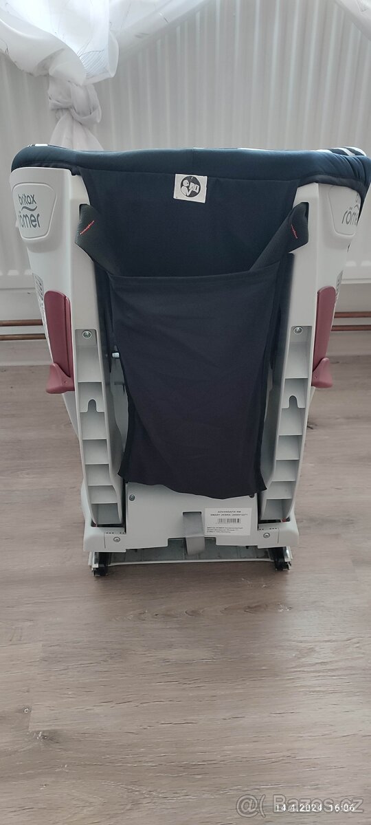 Prodám autosedačku Britax Römer ADVANSAFIX, Zebra - 4