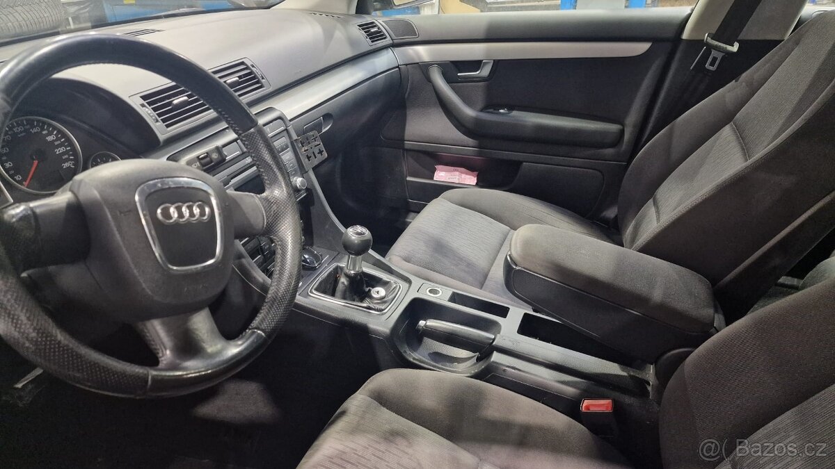 AUDI A4 - 4