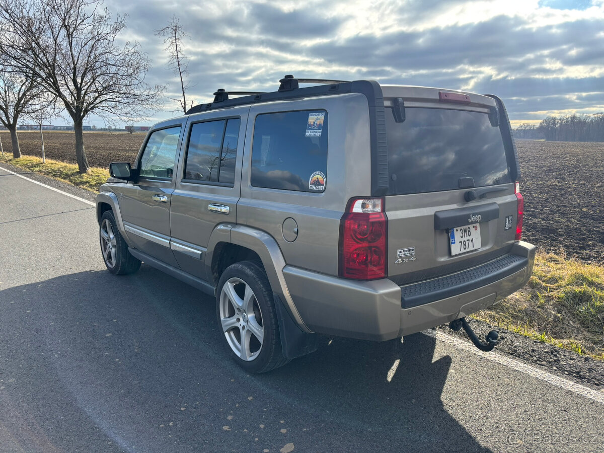 Jeep Commander 4.7 V8, 4x4, tažné, bez LPG - 4