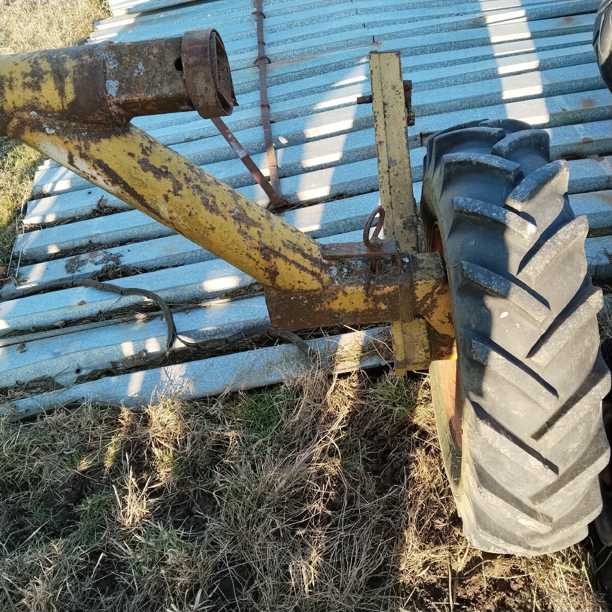 Zbytky sečky pneusej - 4