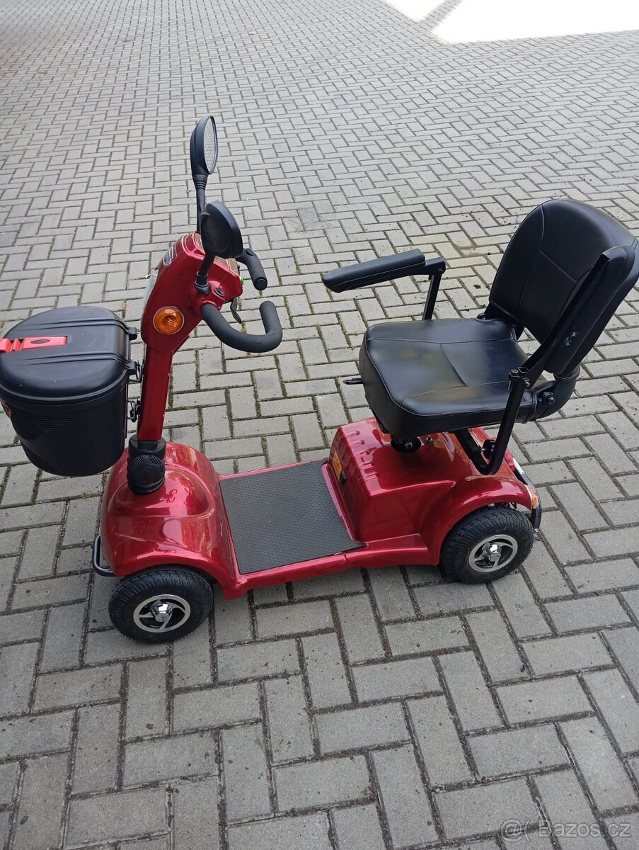 Elektrický invalidní skútr - 4