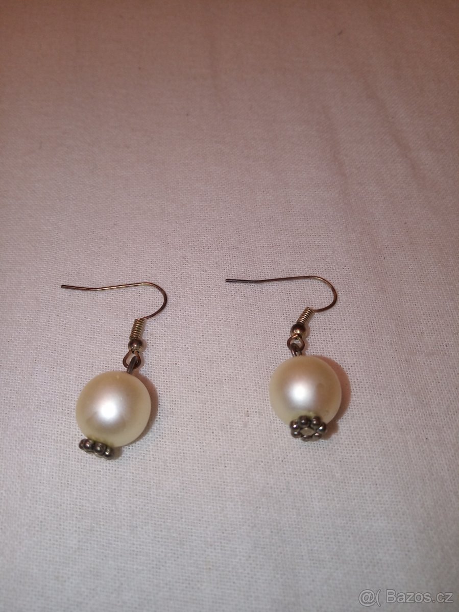 Stříbrné šperky, náušnice a korálky na ruku - 4