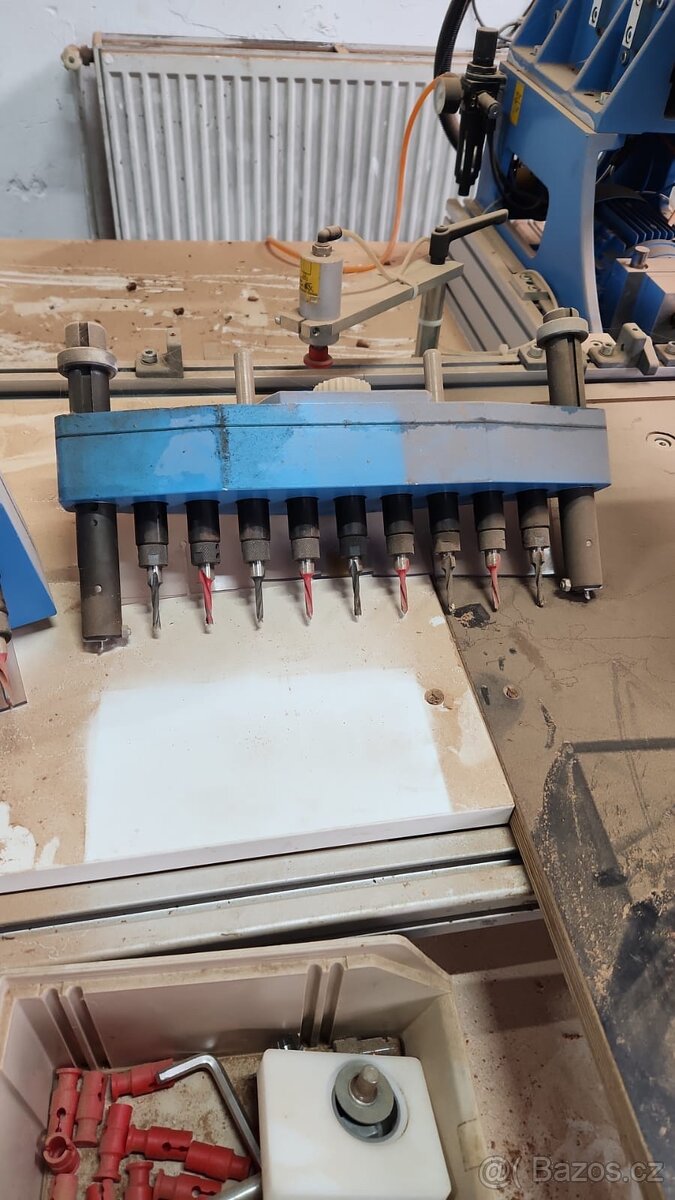 Strojní kolíkovačka HETTICH BLUEMAX MINI - 4