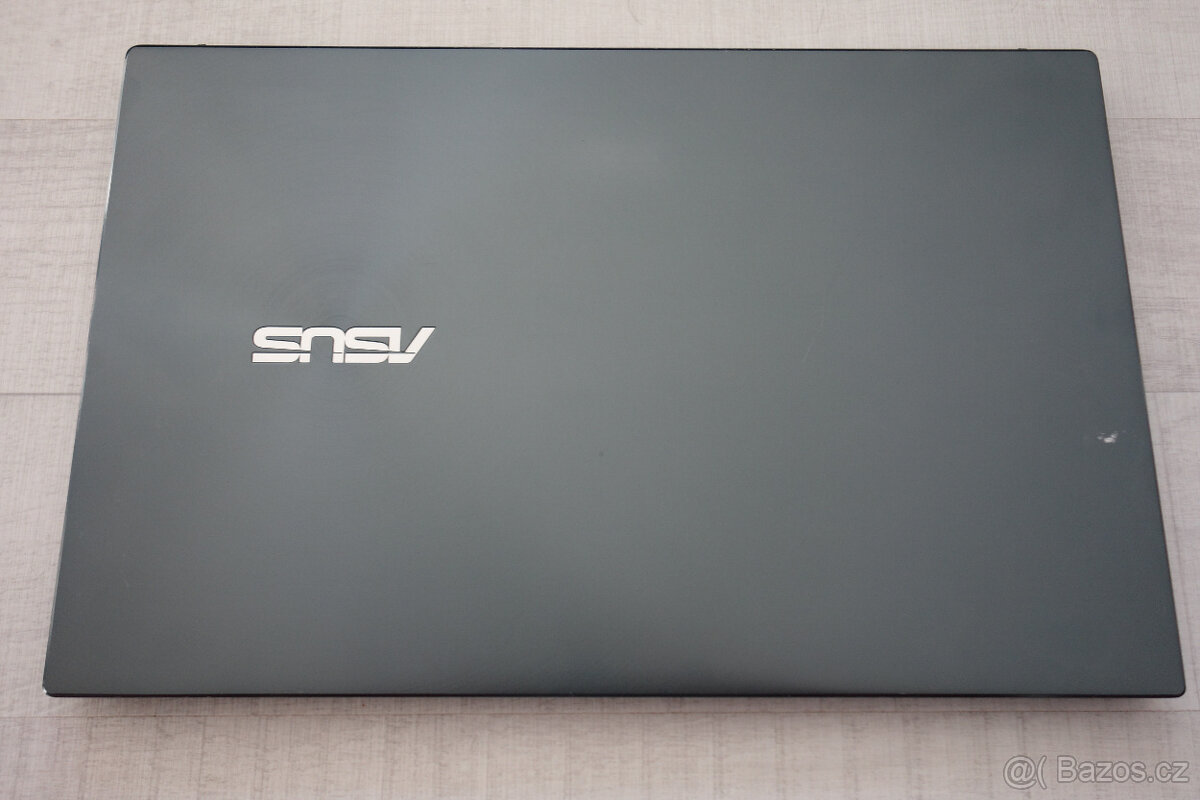 ASUS ZenBook UM425I - 4